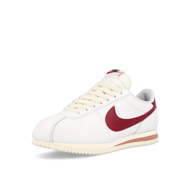 W Cortez