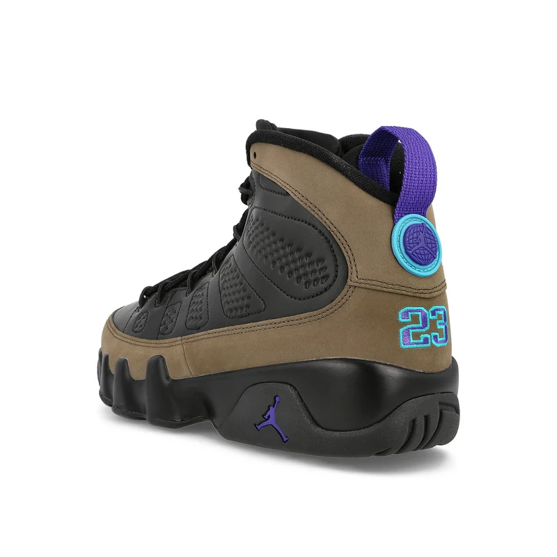 Air Jordan 9 Retro