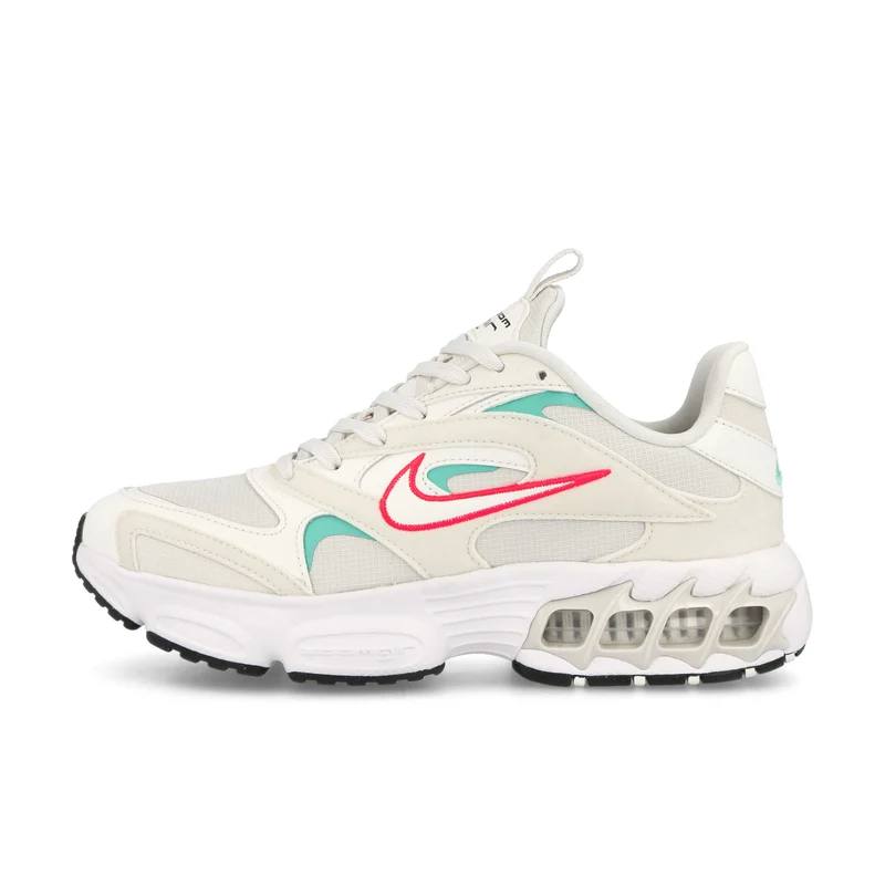 W Zoom Air Fire