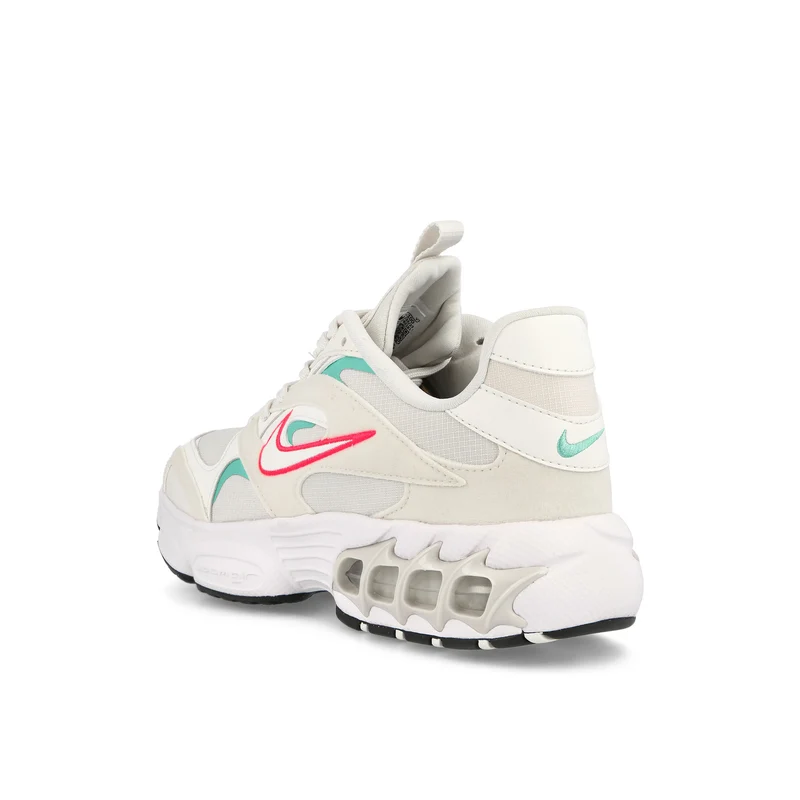 W Zoom Air Fire
