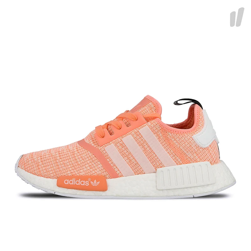 wmns nmd r1