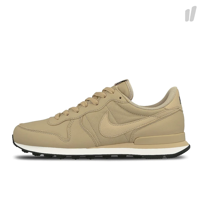 internationalist