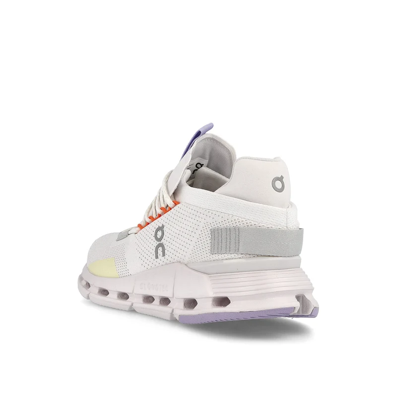 wmns cloudnova