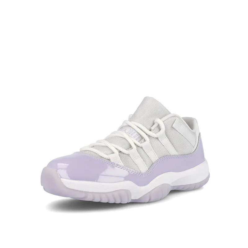 Wmns Air Jordan 11 Retro Low