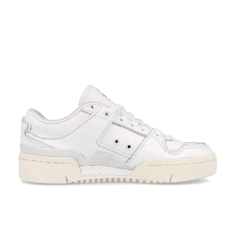 wmns forum luxe low
