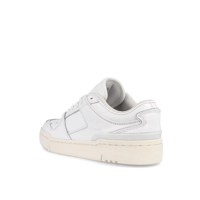 wmns forum luxe low