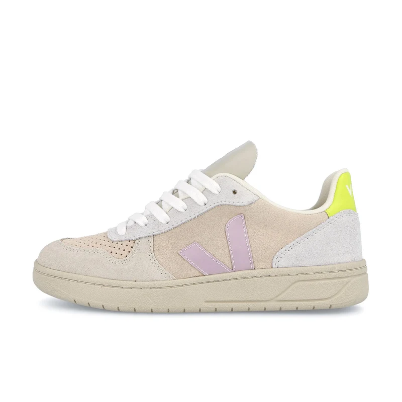 wmns v-10 suede