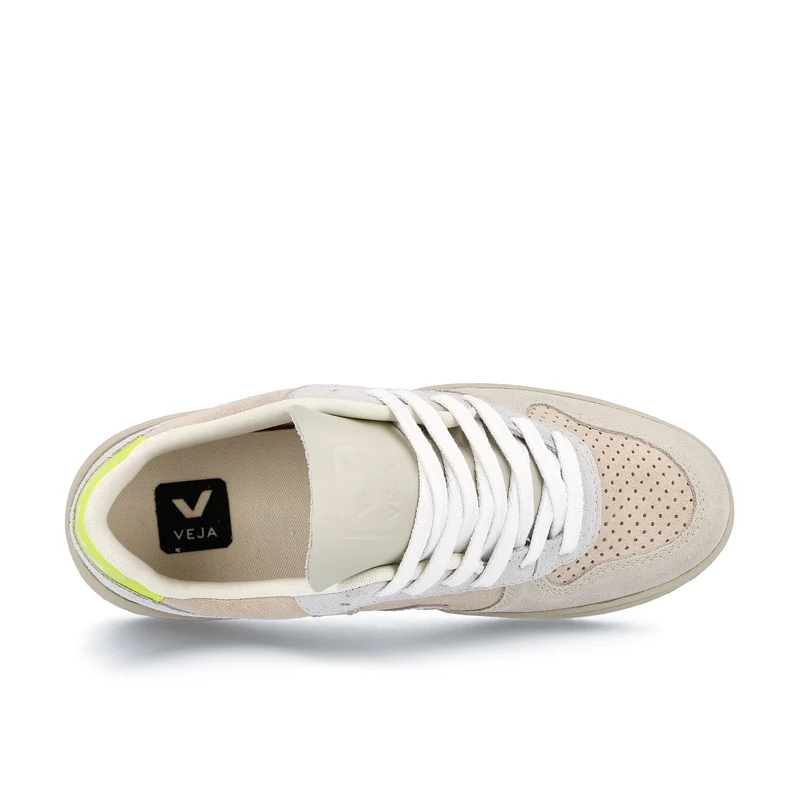 wmns v-10 suede