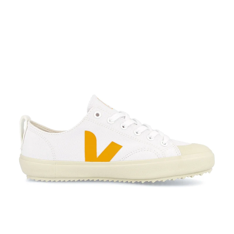 wmns nova canvas